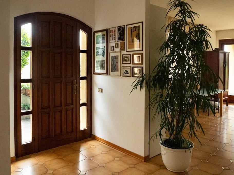 La Tua Villa Sul Lago - Casa Kollegger Luino Exterior photo
