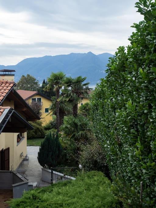 La Tua Villa Sul Lago - Casa Kollegger Luino Exterior photo