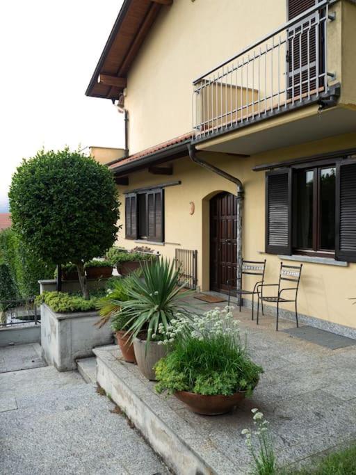 La Tua Villa Sul Lago - Casa Kollegger Luino Exterior photo