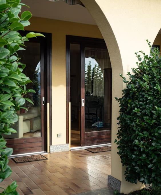 La Tua Villa Sul Lago - Casa Kollegger Luino Exterior photo
